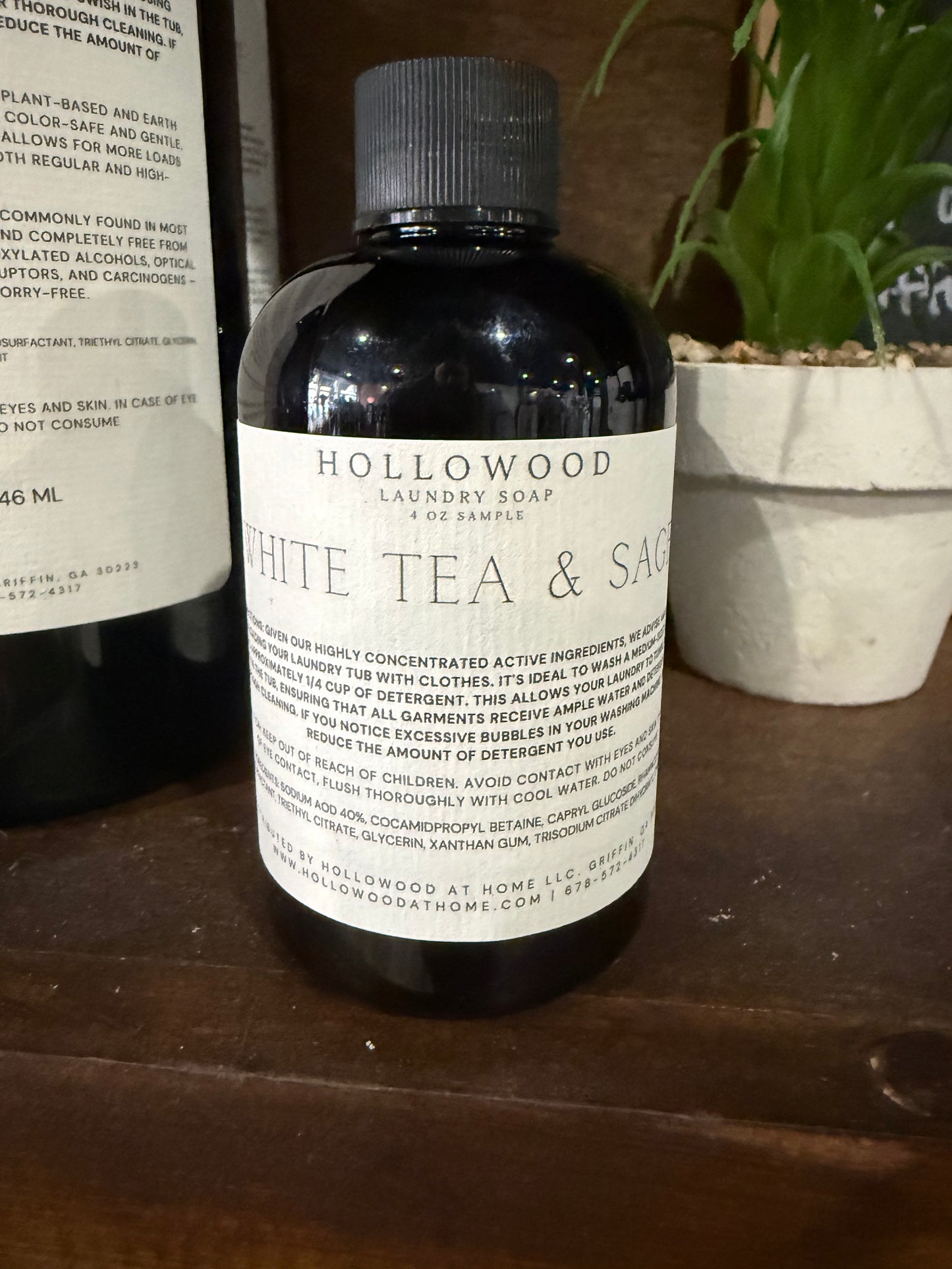 White Tea & Sage 4oz Detergent